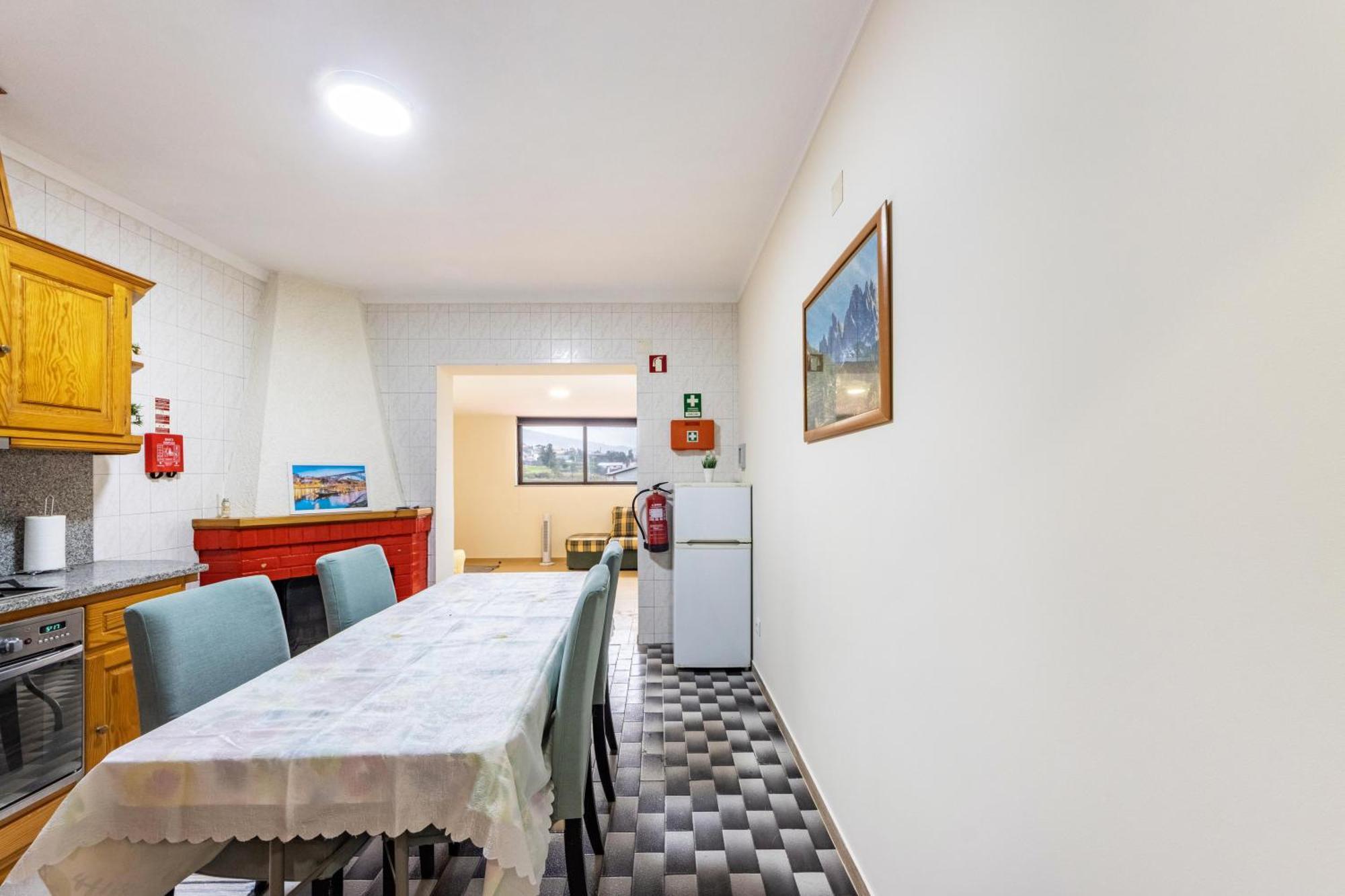 Casa T3 Area Metropolitana Do Porto Villa Carregosa Buitenkant foto